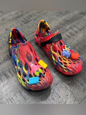Merrell Multicolor Red Blue Yellow Slip-On Sandals with Charm Accents